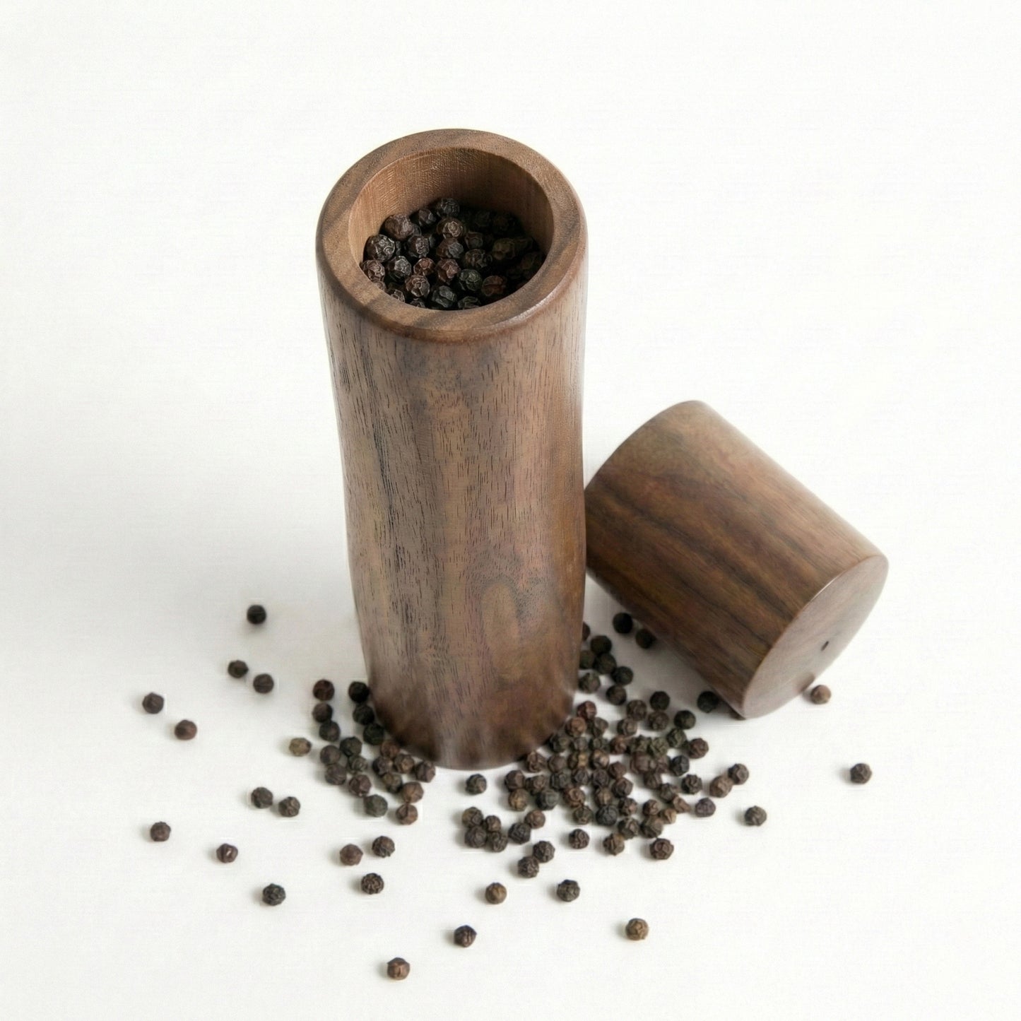 Pfeffermühle aus Nussbaum